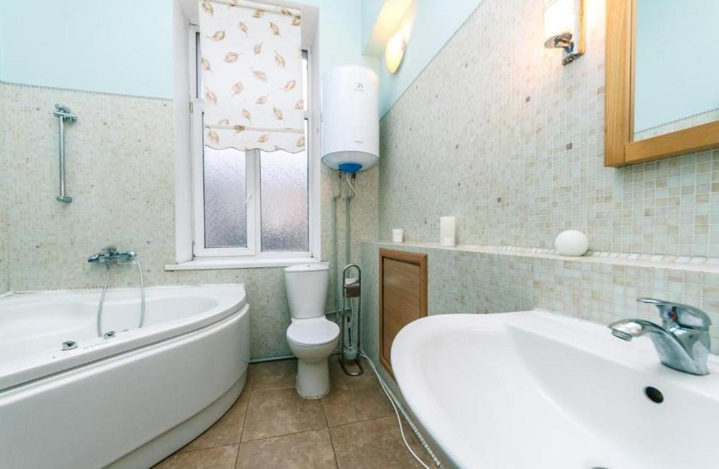 קייב Apartment - Independence Square מראה חיצוני תמונה