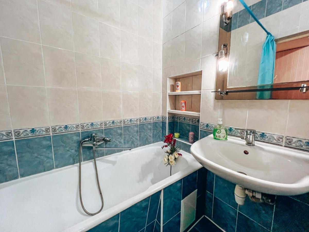 קייב Apartment - Independence Square מראה חיצוני תמונה