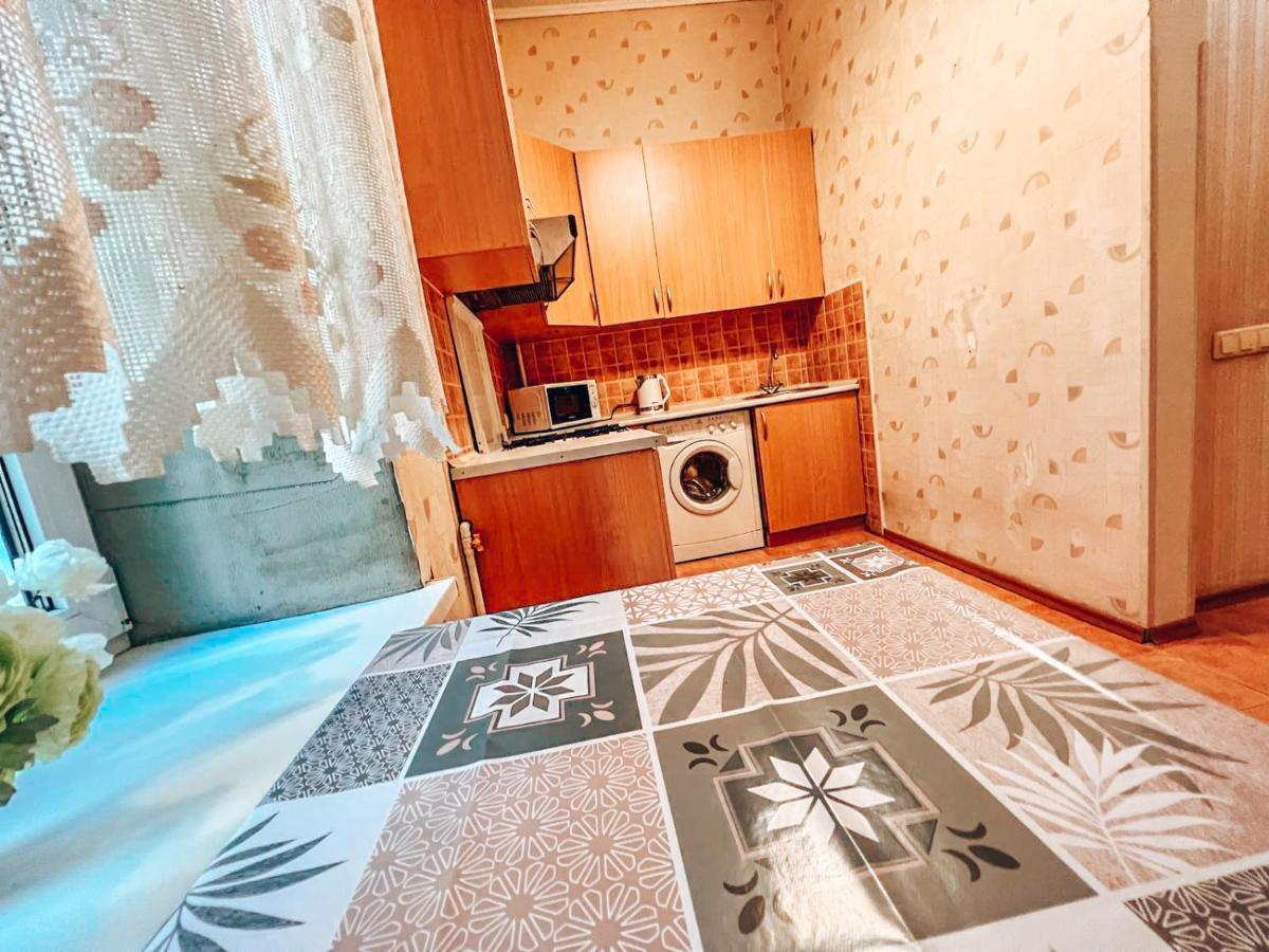 קייב Apartment - Independence Square מראה חיצוני תמונה